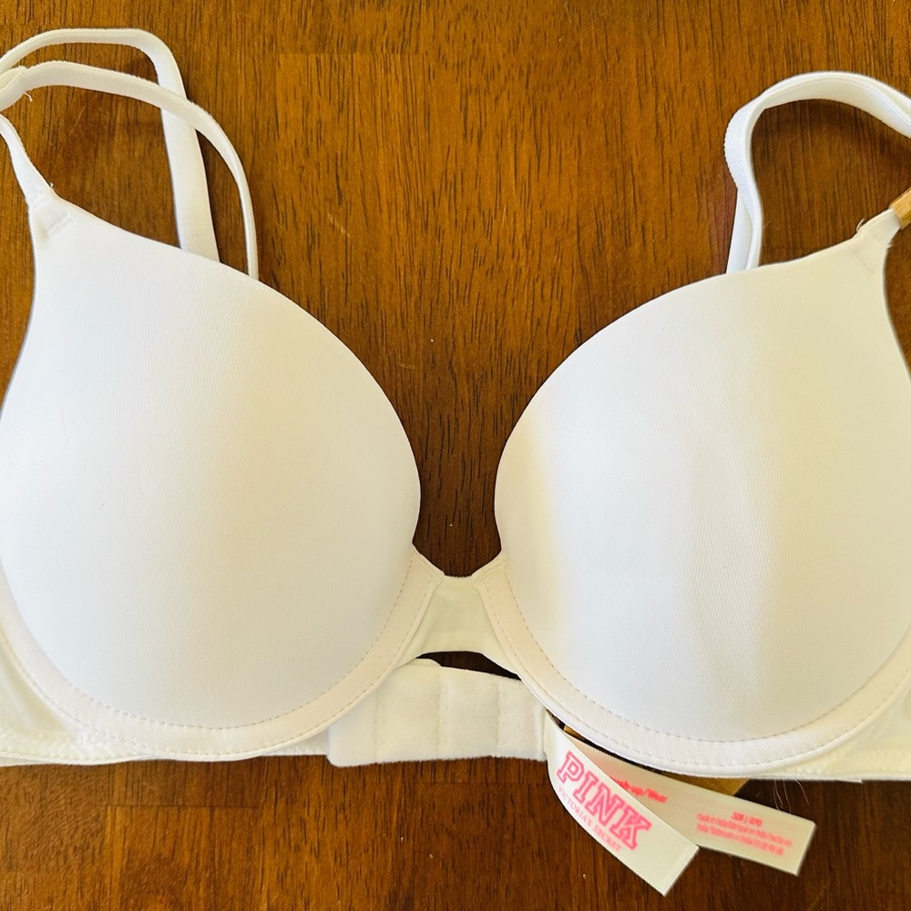 Victoria’s Secret Bra NWT